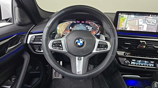 BMW 5-SERIES G30 2023