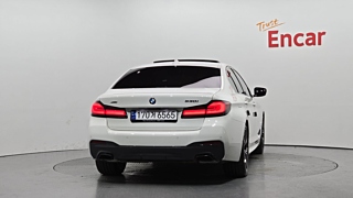 BMW 5-SERIES G30 2023