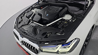 BMW 5-SERIES G30 2023