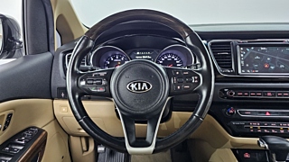 KIA CARNIVAL 2016
