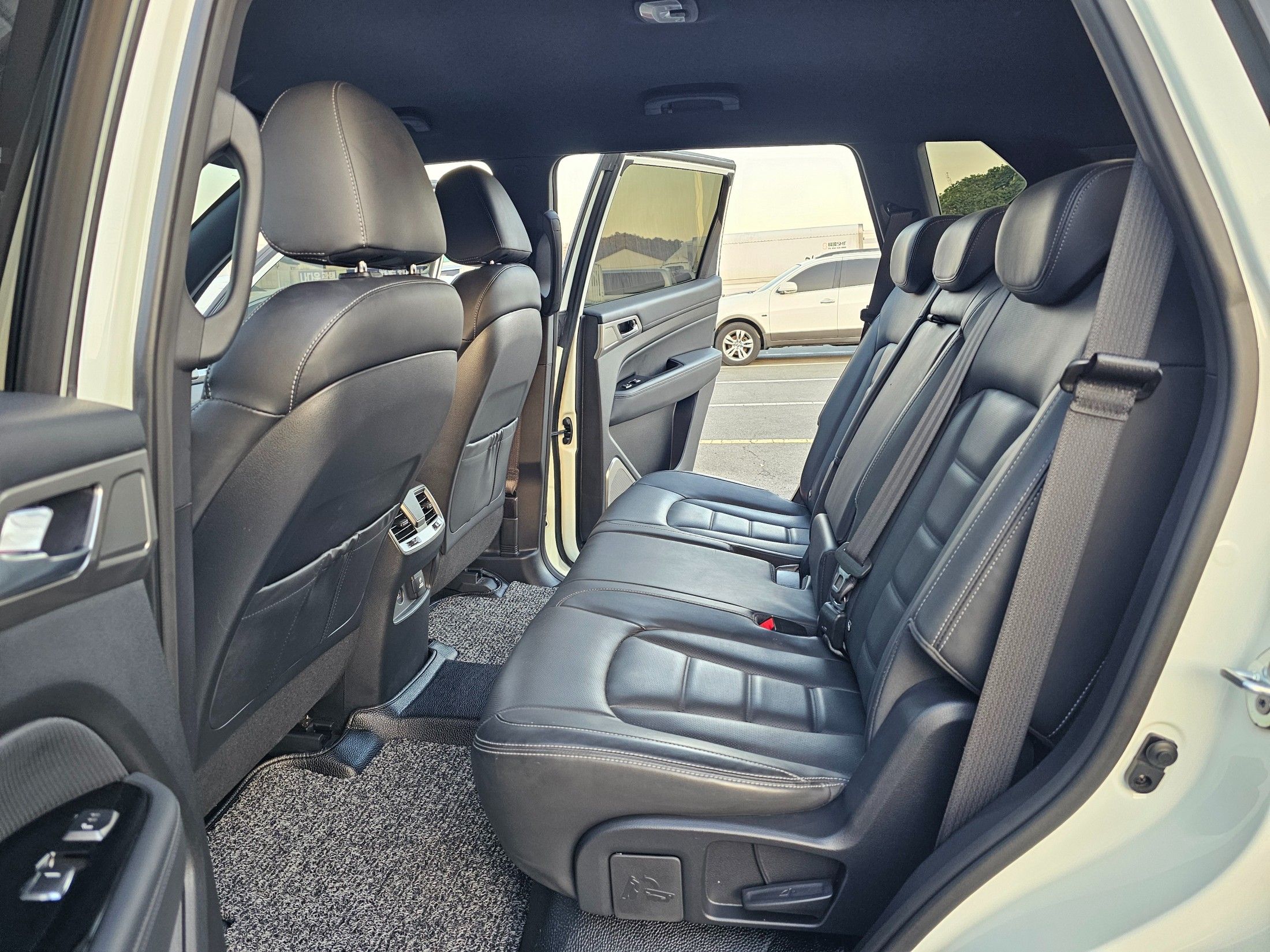 SSANGYONG REXTON G4 2019