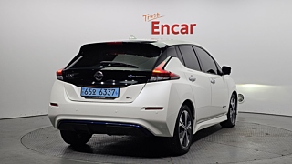 Заказать NISSAN LEAF ZE1