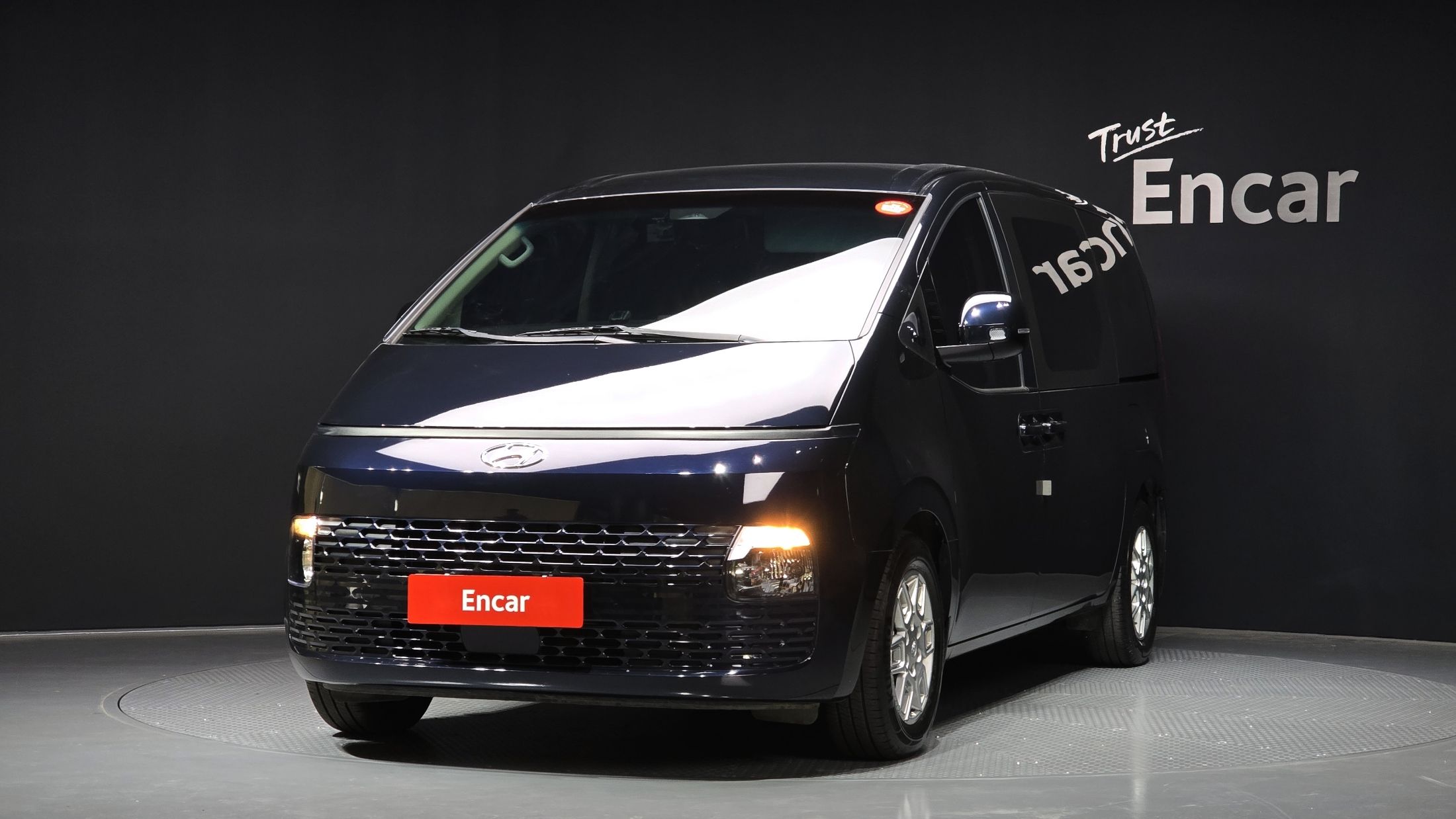 HYUNDAI STARIA 2022