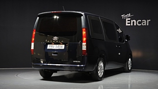 HYUNDAI STARIA 2022