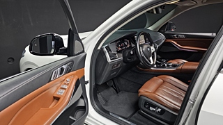 BMW X7 G07 2020