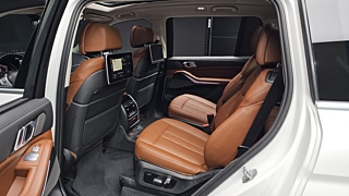 BMW X7 G07 2020
