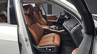 BMW X7 G07 2020