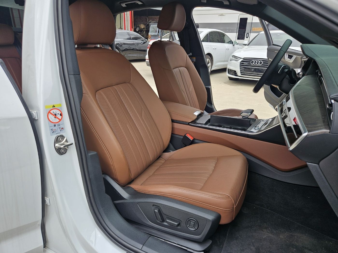AUDI A6 C8 2023