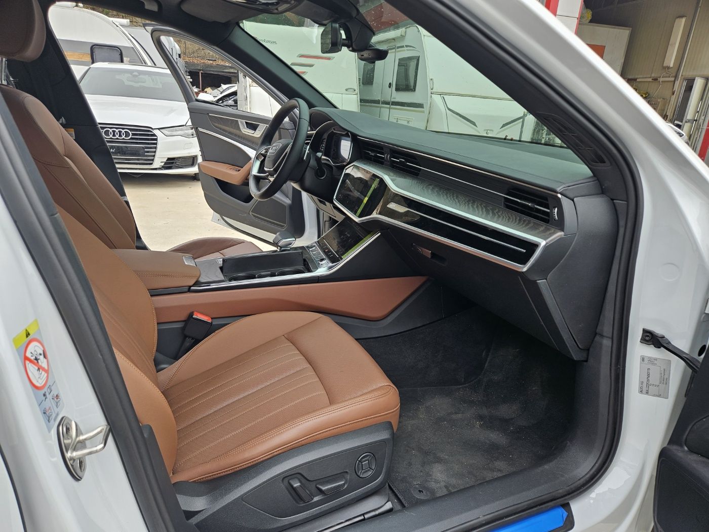 AUDI A6 C8 2023