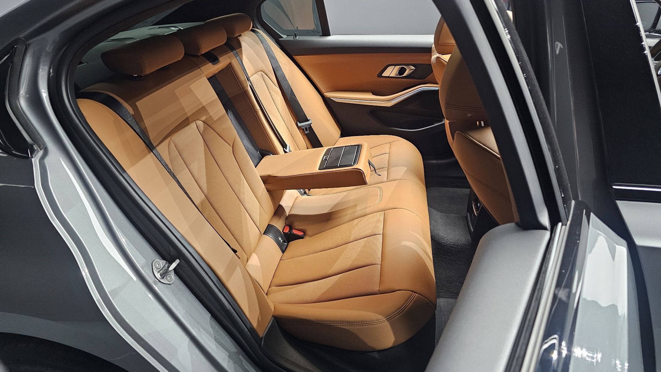 BMW 3-SERIES G20 2024