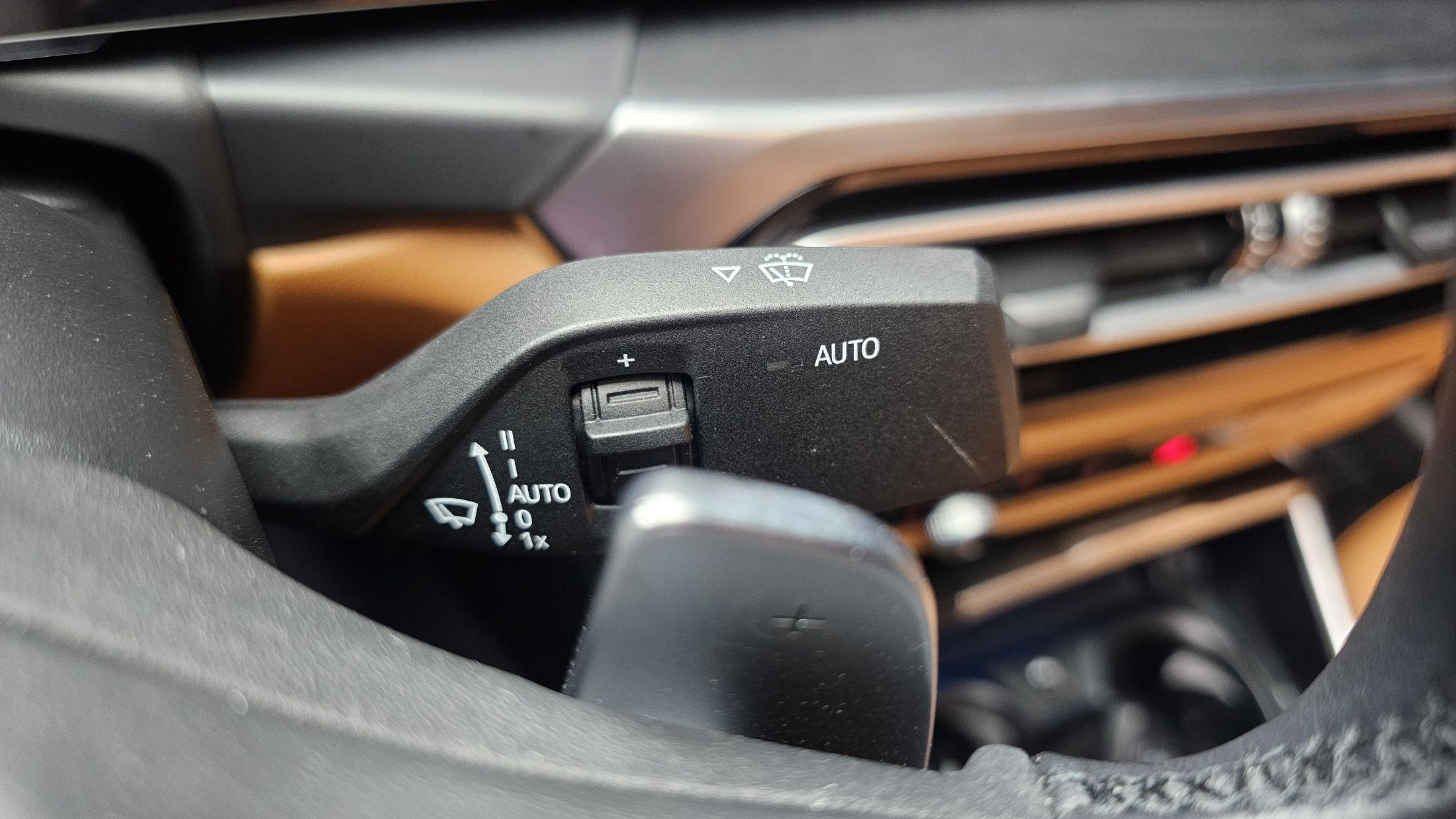 BMW 3-SERIES G20 2024