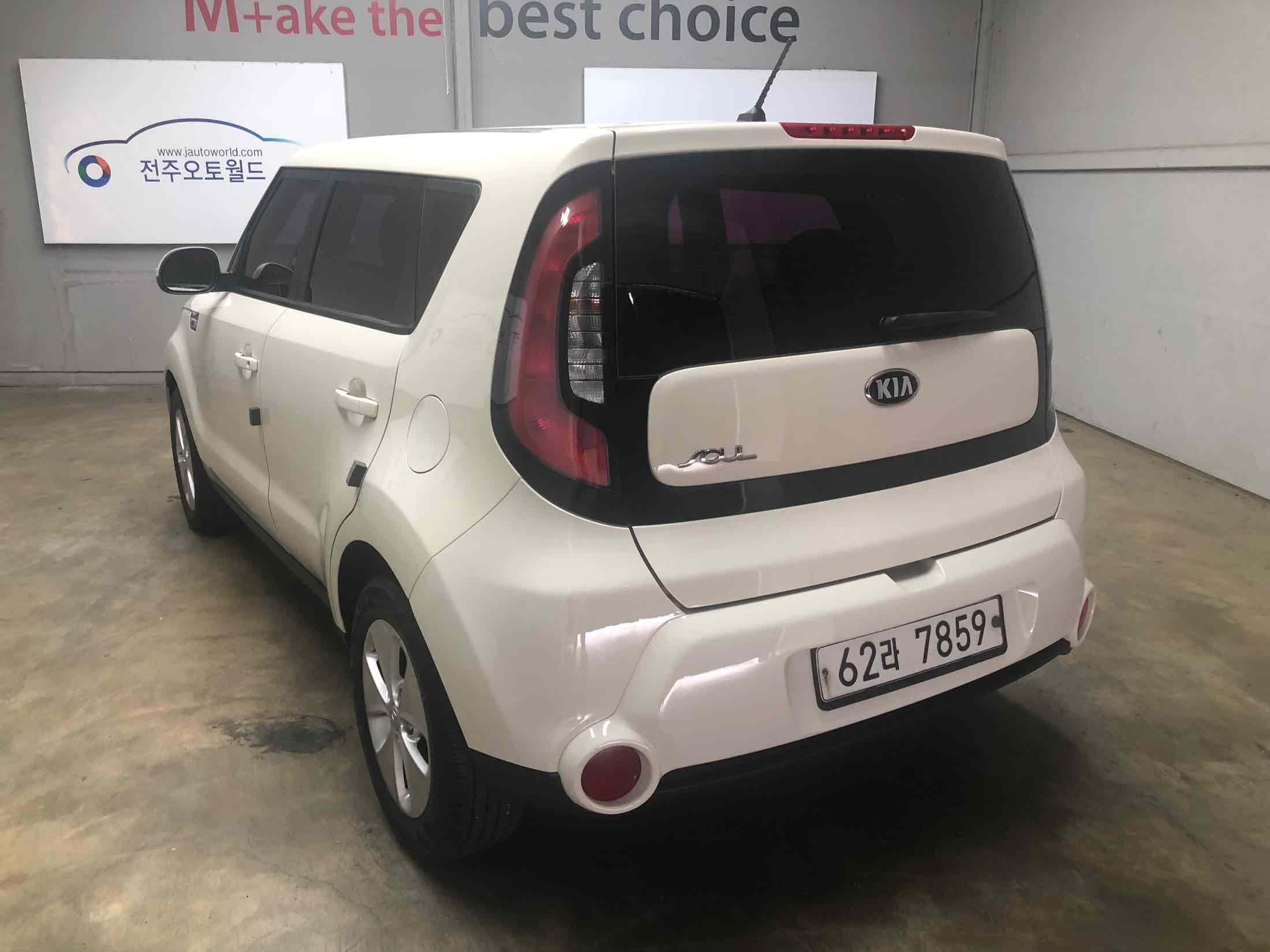 KIA SOUL 2015