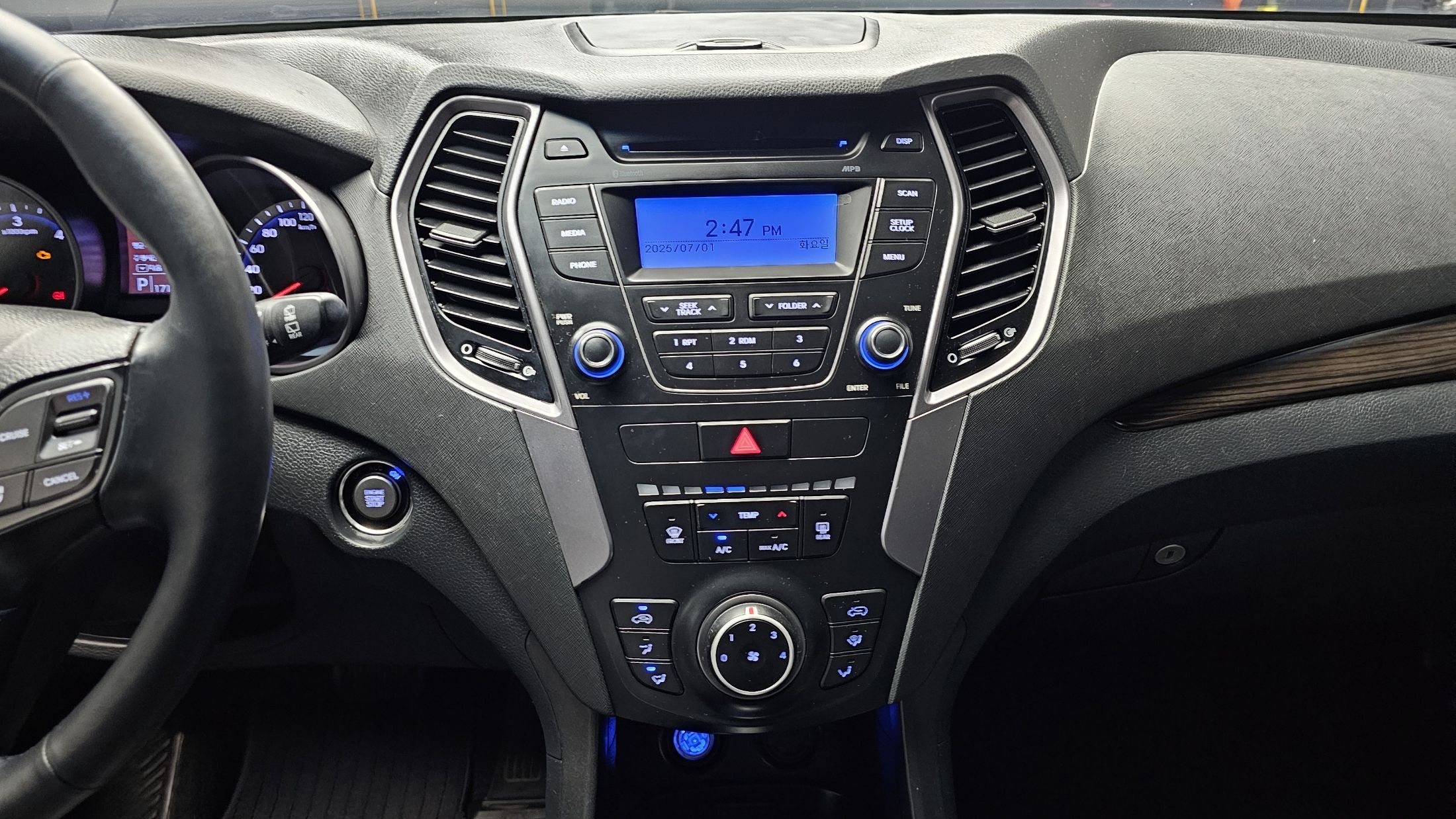 HYUNDAI SANTAFE DM 2012