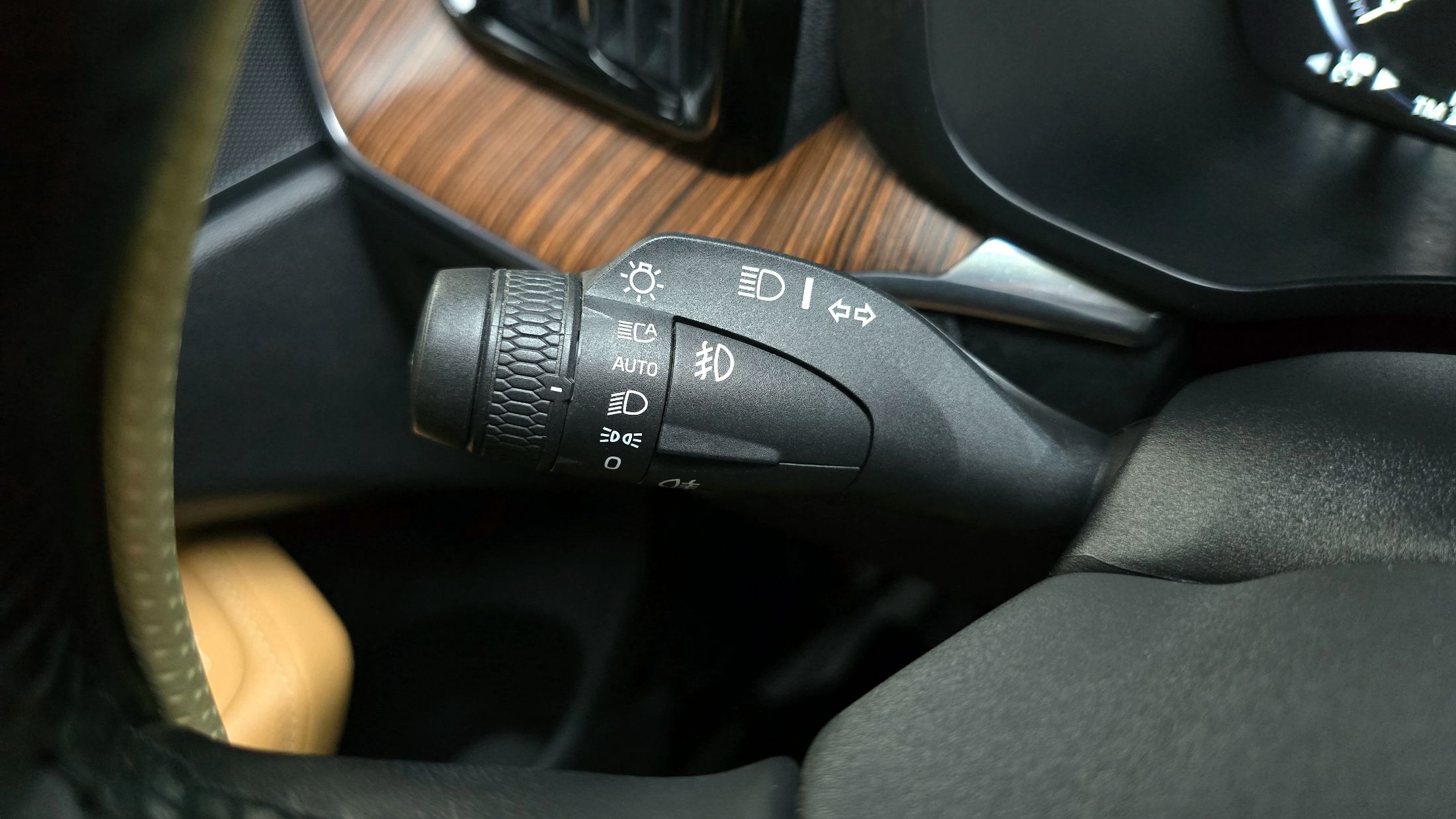 VOLVO XC60 2019