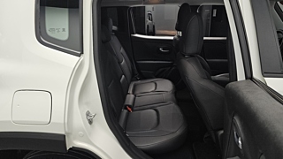 JEEP RENEGADE 1C4NJCD15NPN88659 1.3 Limited 2022