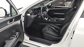 KIA K5 2023