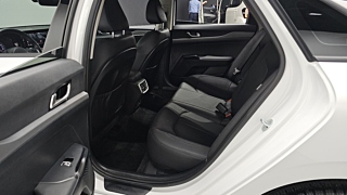 KIA K5 2023