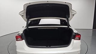 KIA K5 2023