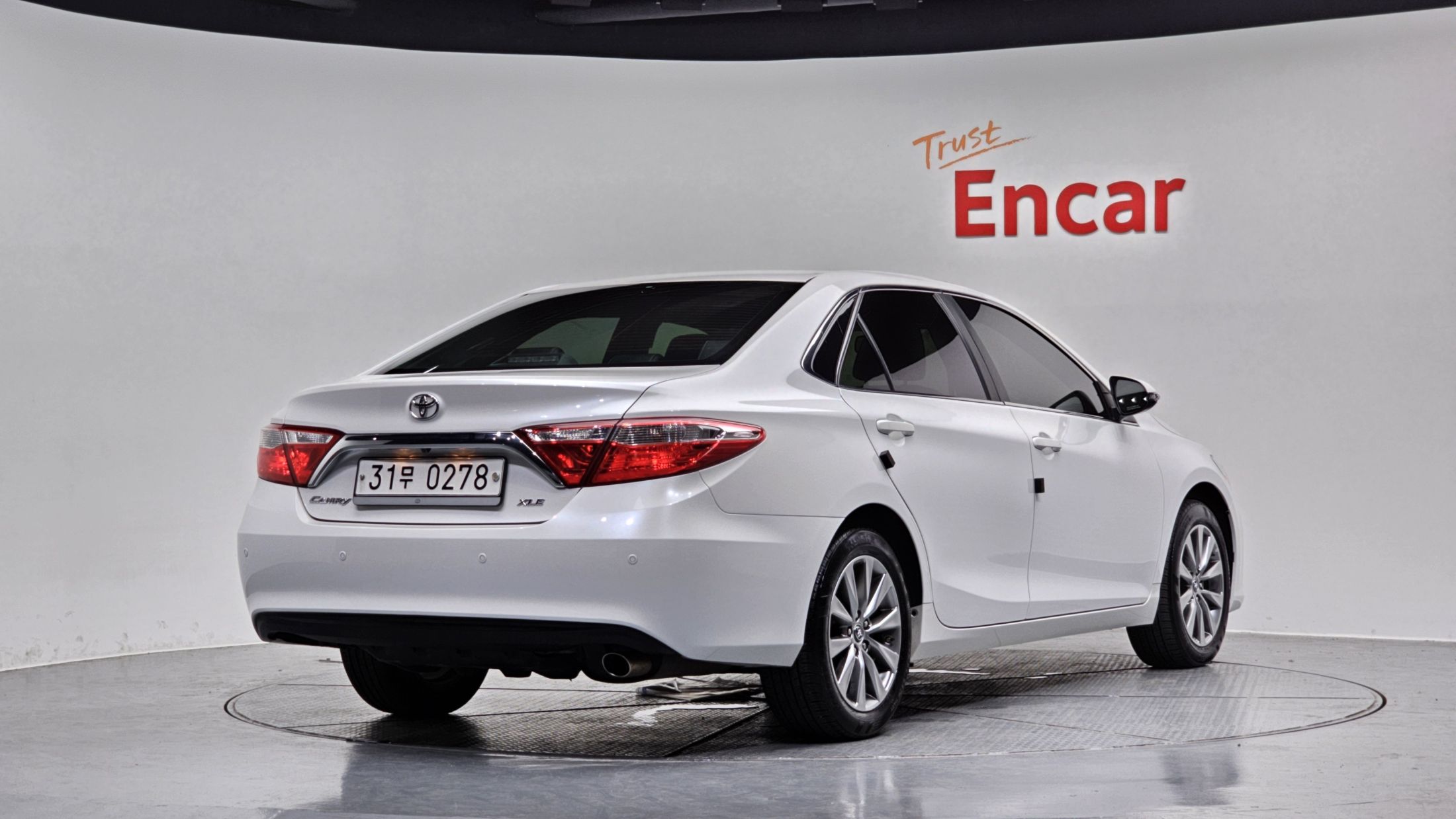 TOYOTA CAMRY 2015