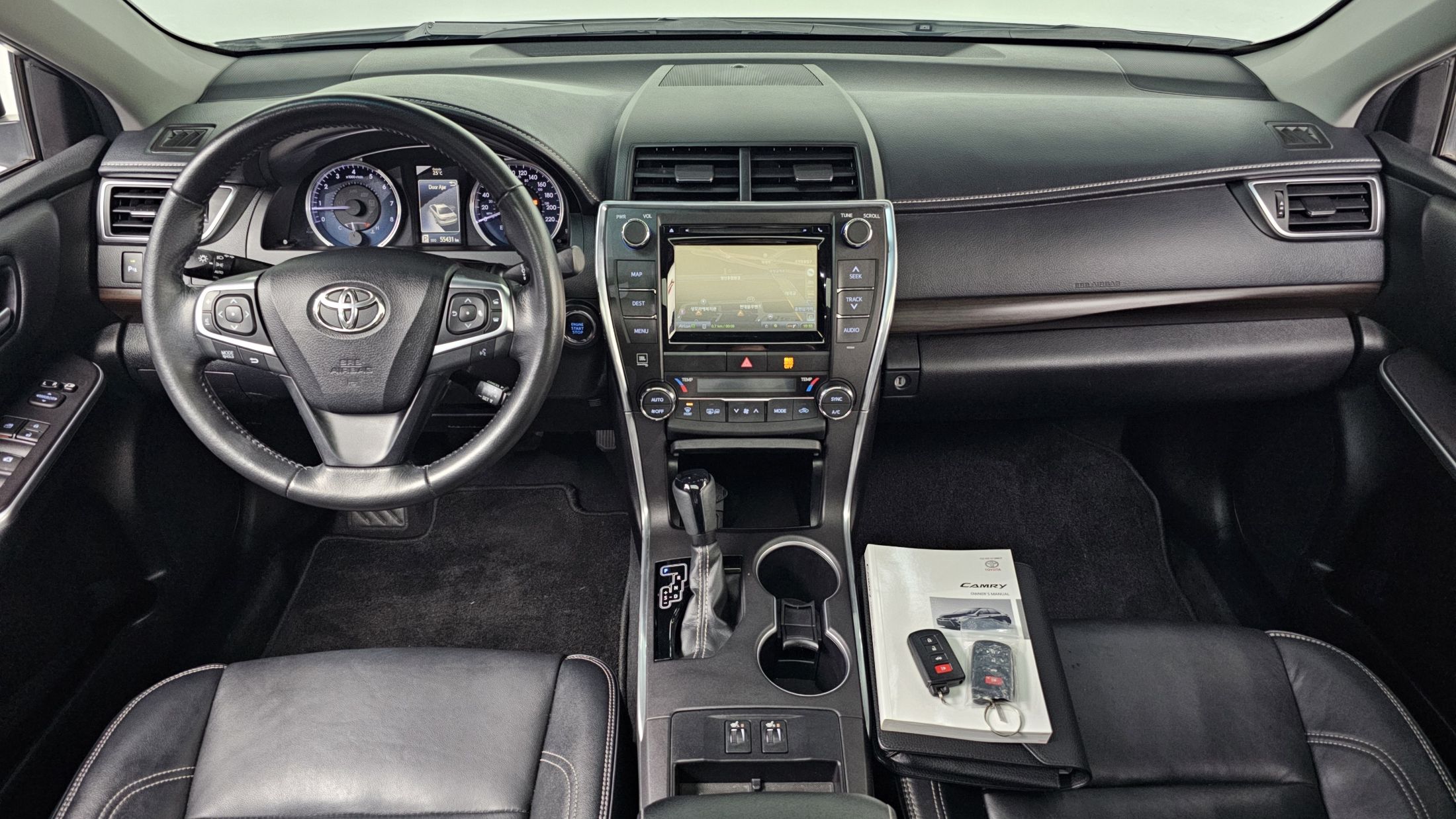 TOYOTA CAMRY 2015