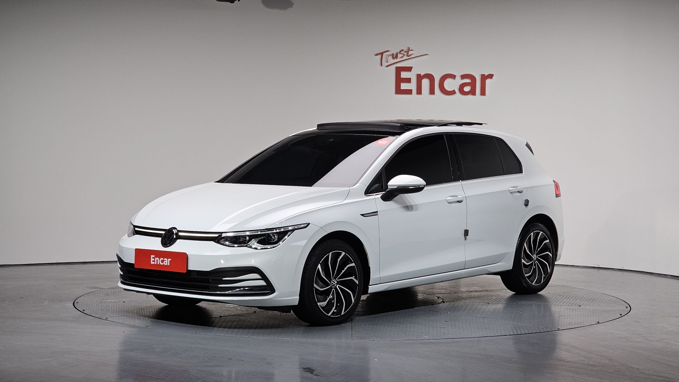 VOLKSWAGEN GOLF 2022