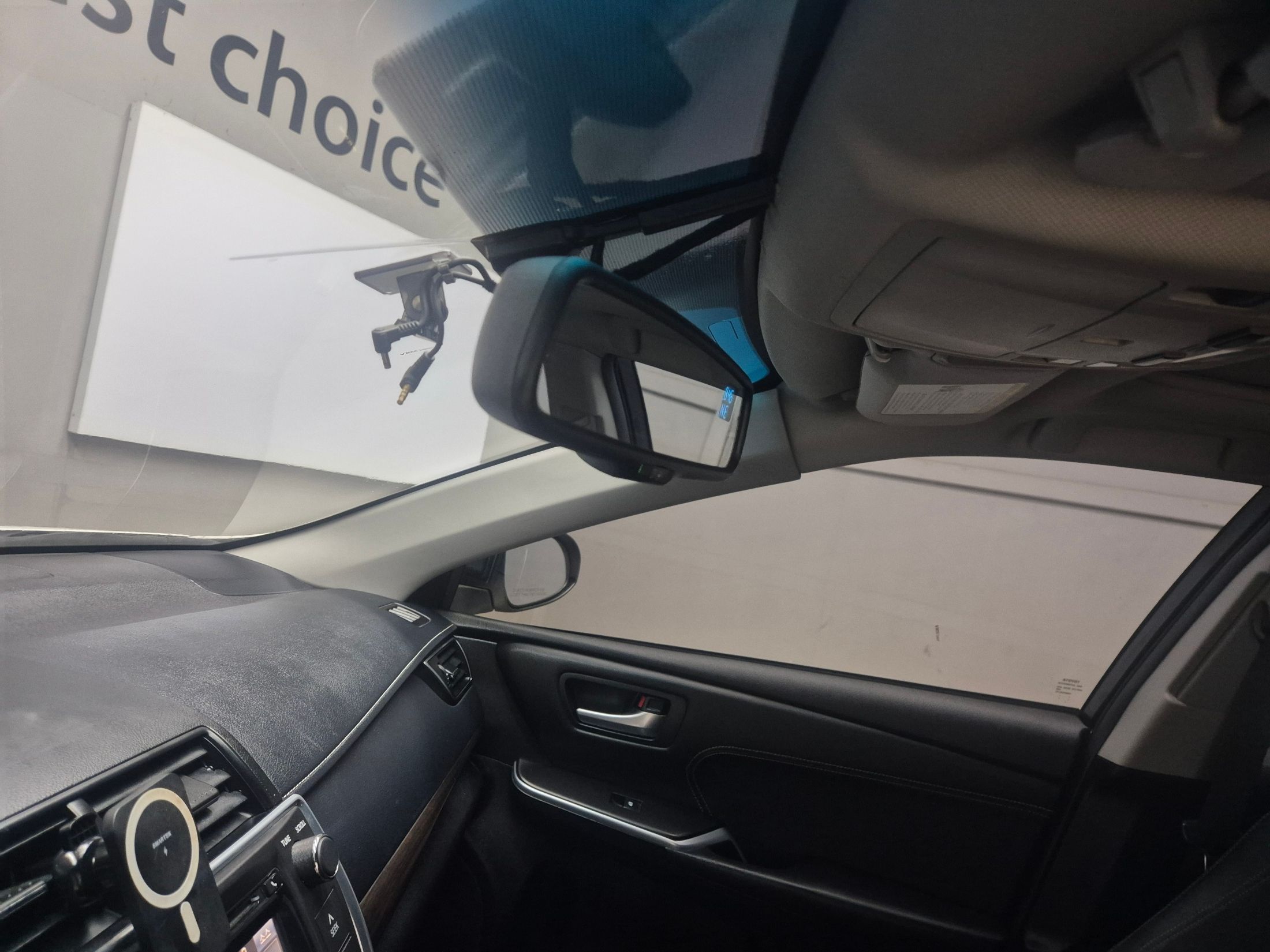 TOYOTA CAMRY 2015