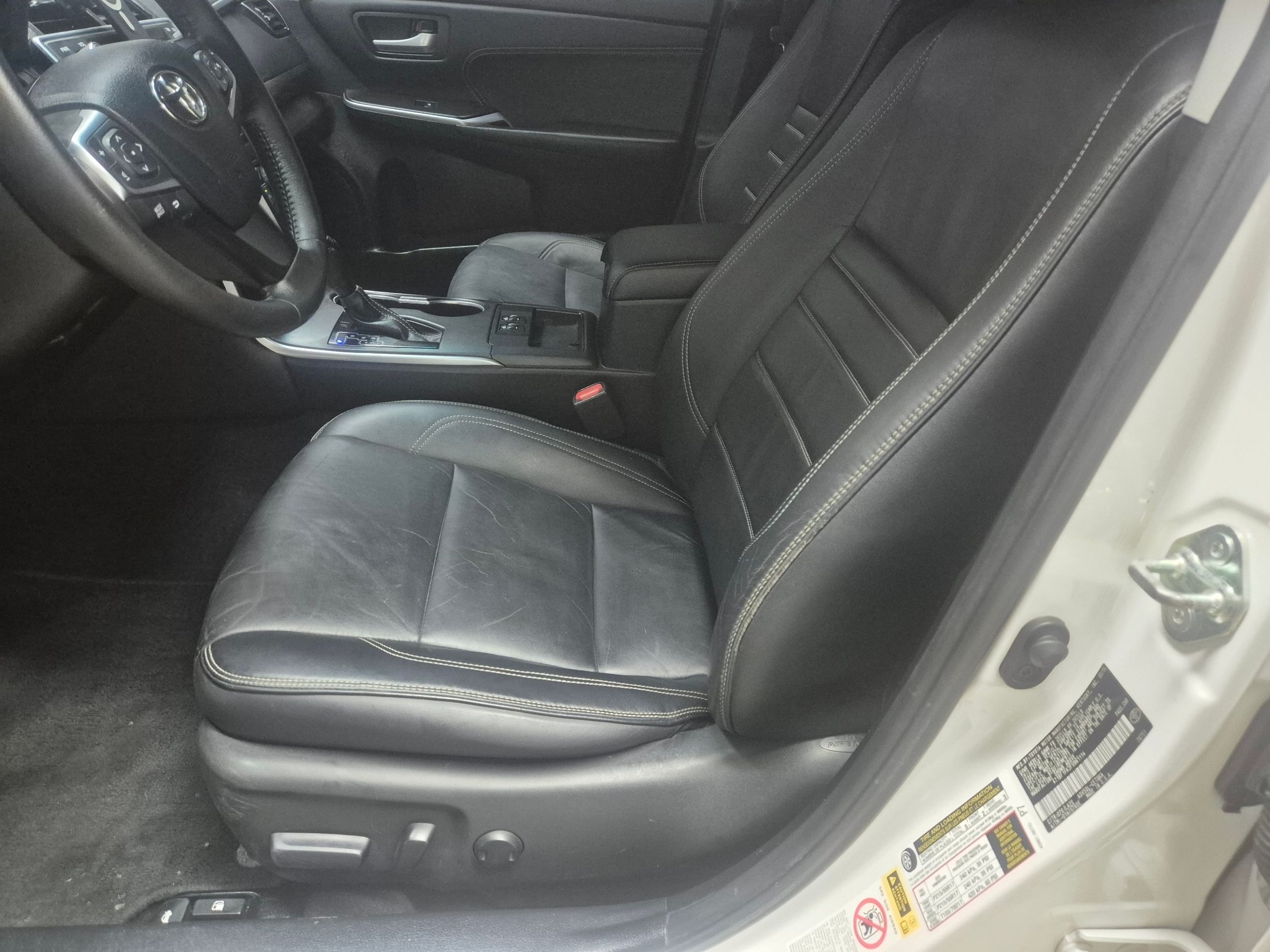 TOYOTA CAMRY 2015