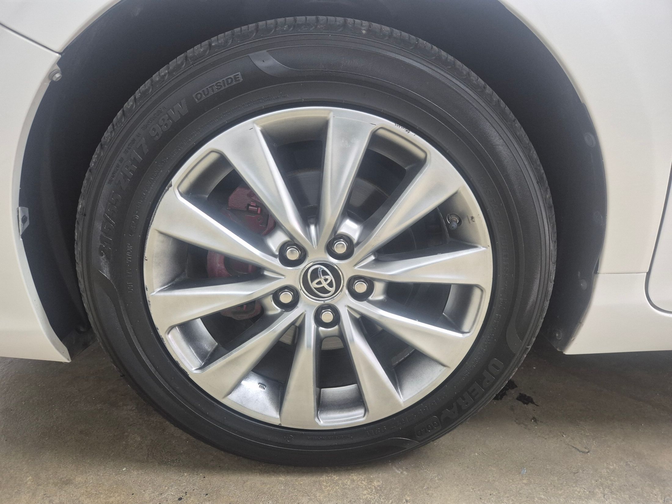TOYOTA CAMRY 2015