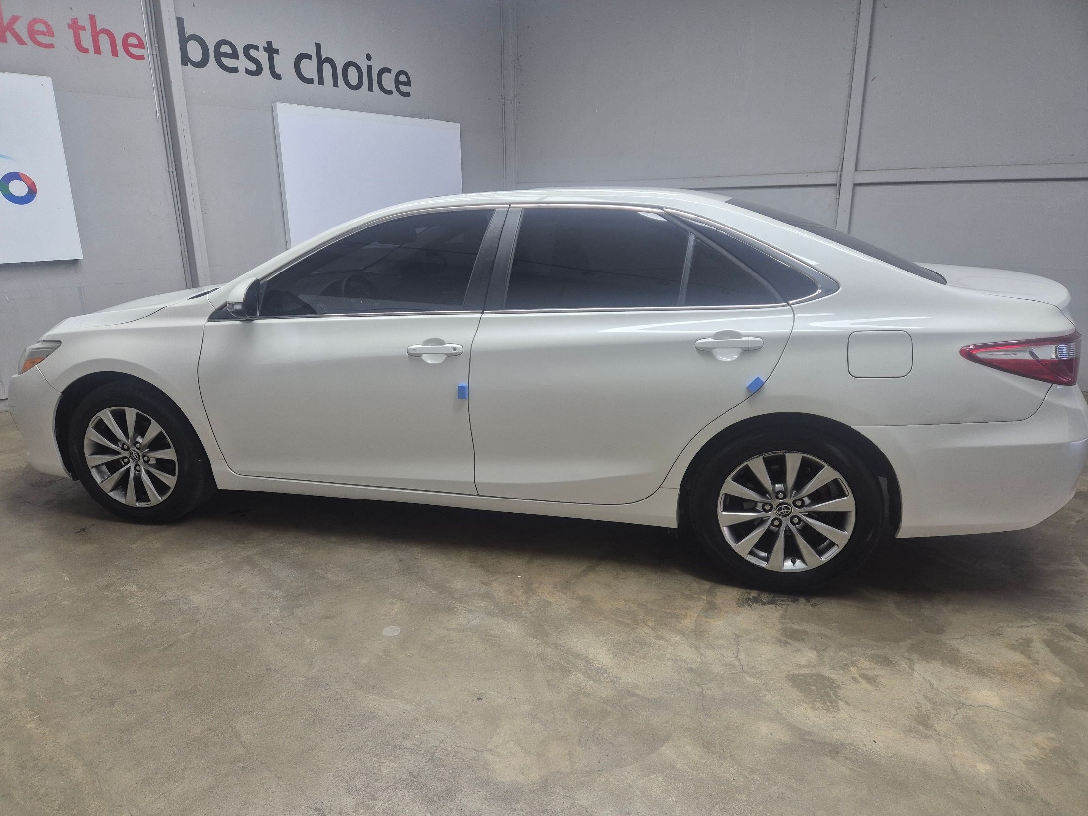 TOYOTA CAMRY 2015