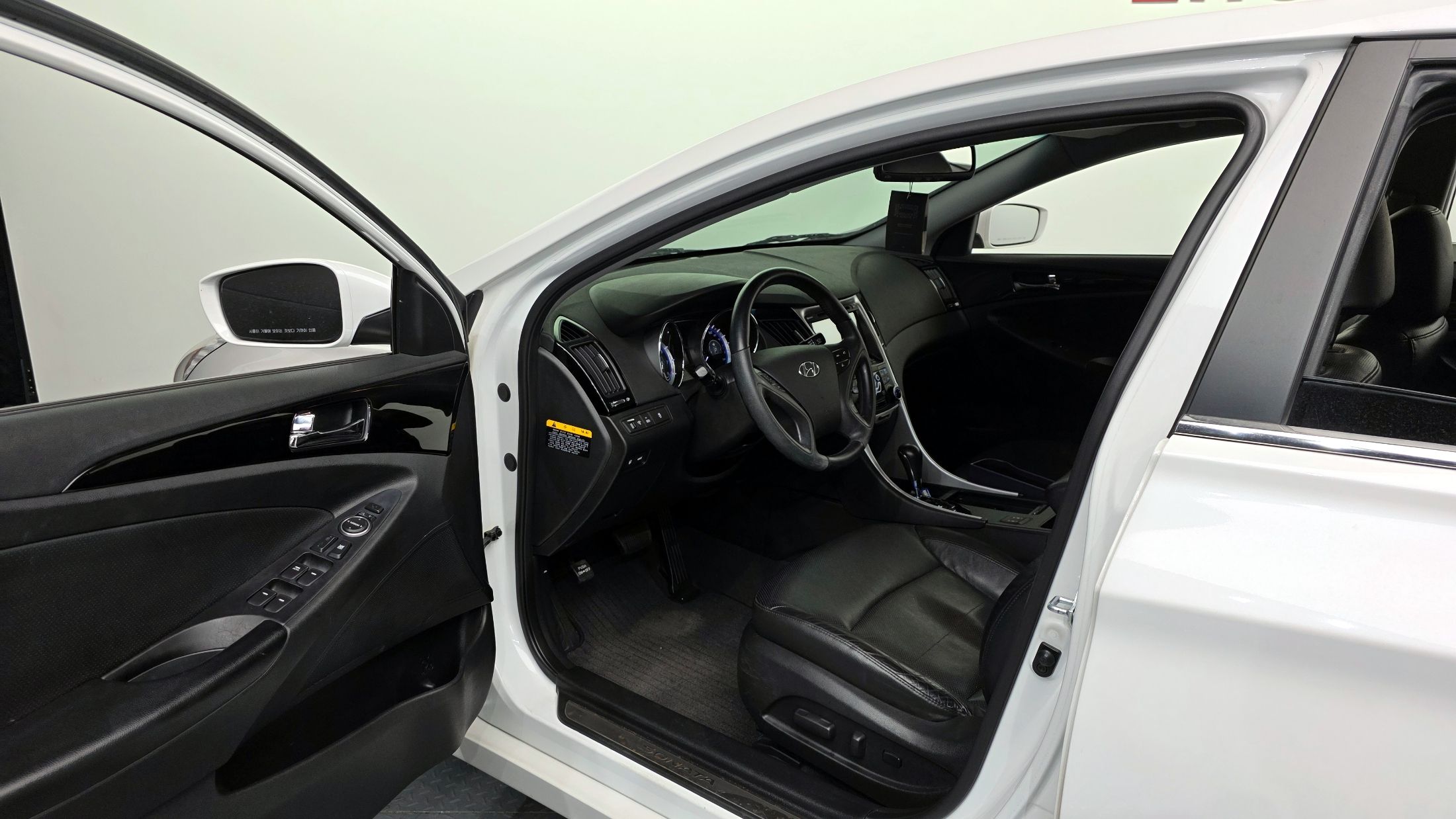HYUNDAI SONATA YF 2011