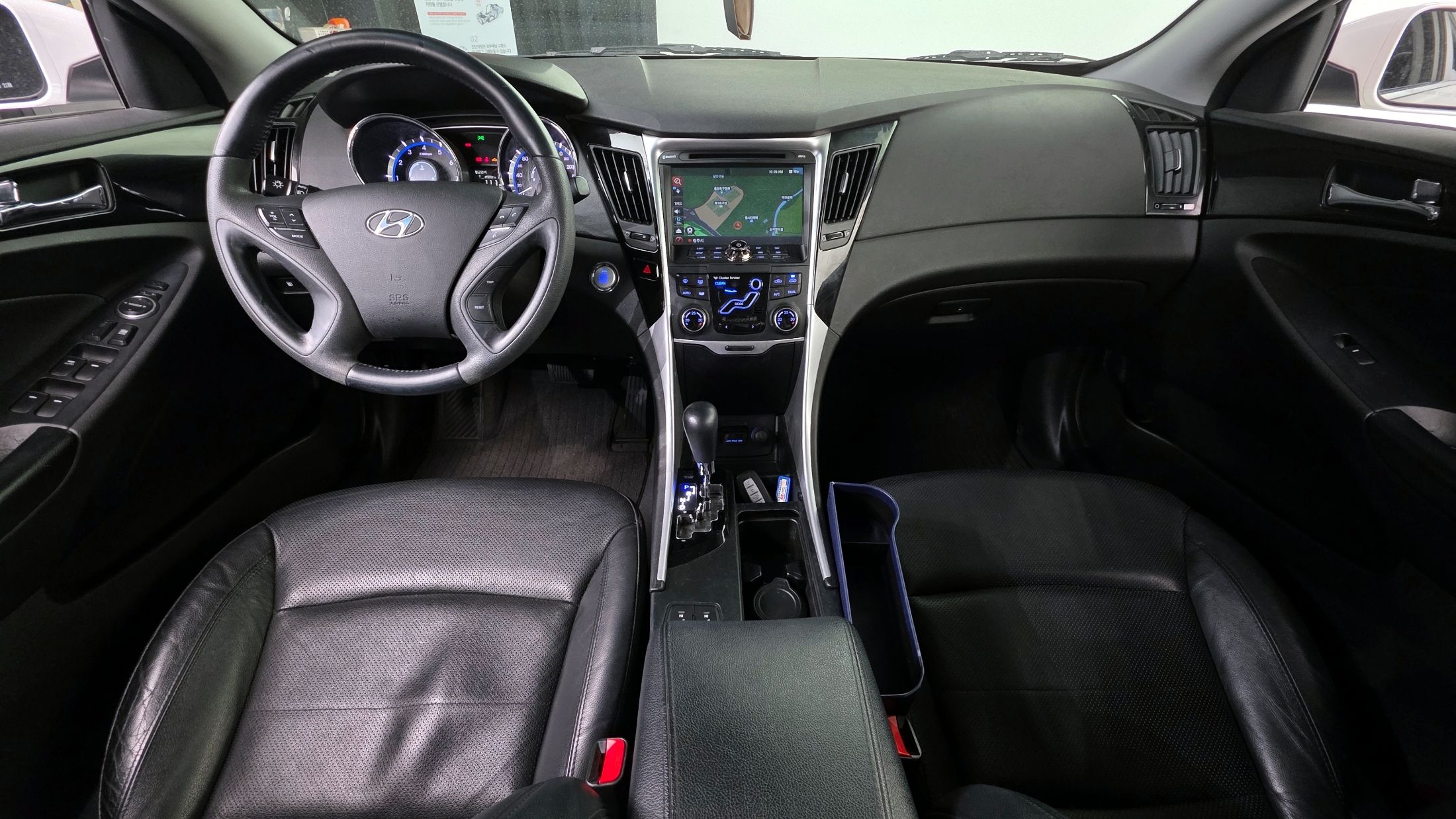 HYUNDAI SONATA YF 2011