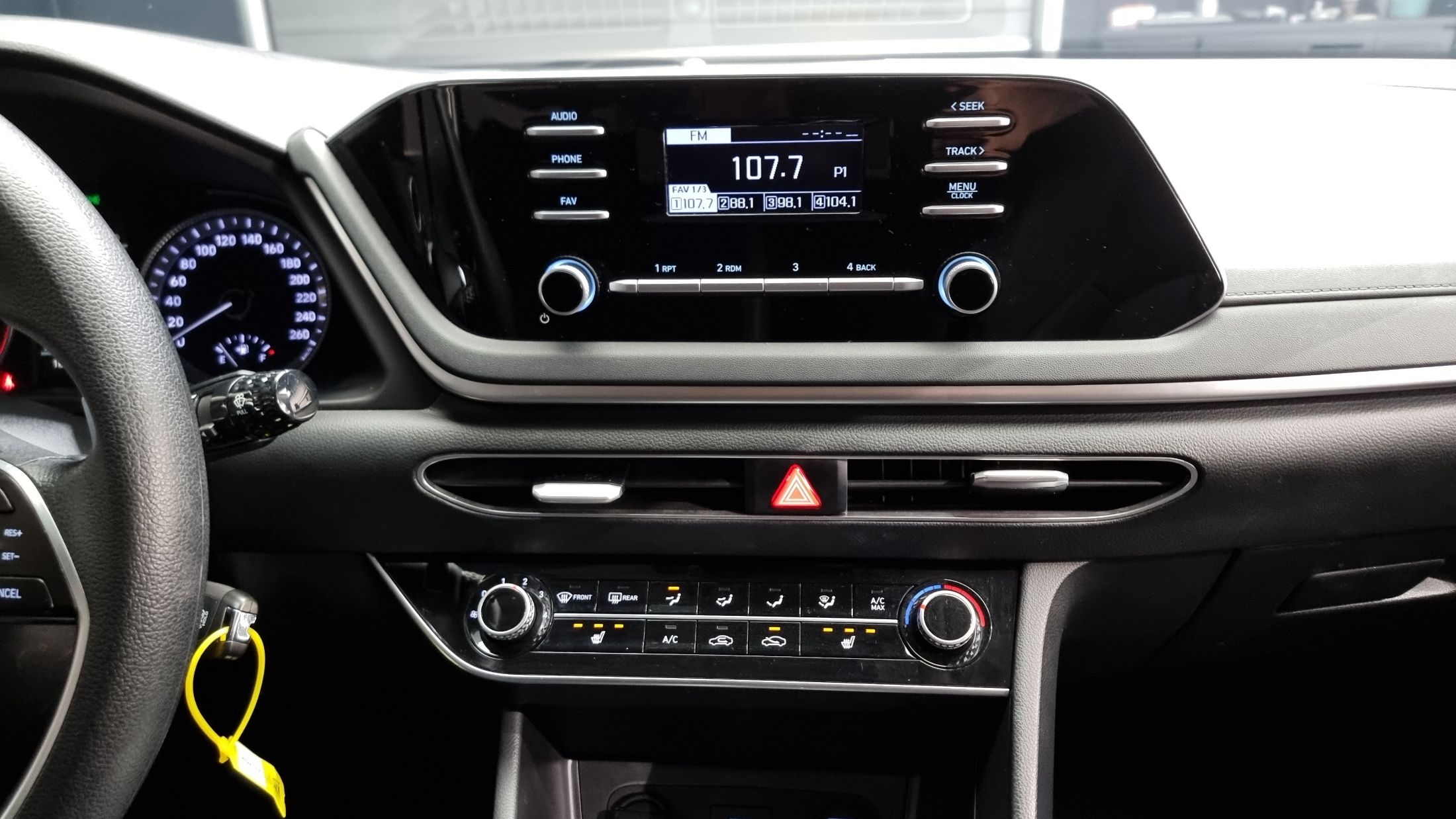 HYUNDAI SONATA DN8 2022