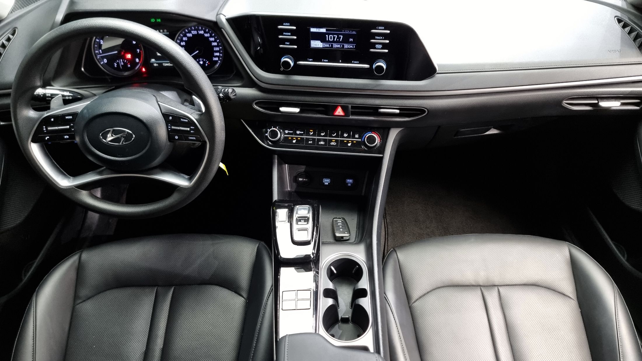 HYUNDAI SONATA DN8 2022