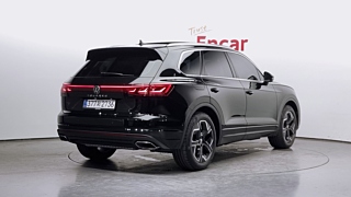 Заказать VOLKSWAGEN TOUAREG