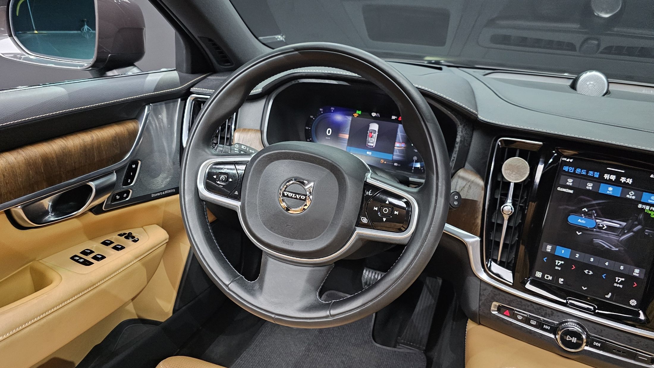 VOLVO V90 CROSS COUNTRY 2022