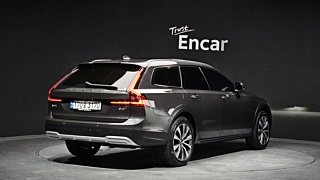 VOLVO V90 CROSS COUNTRY 2022