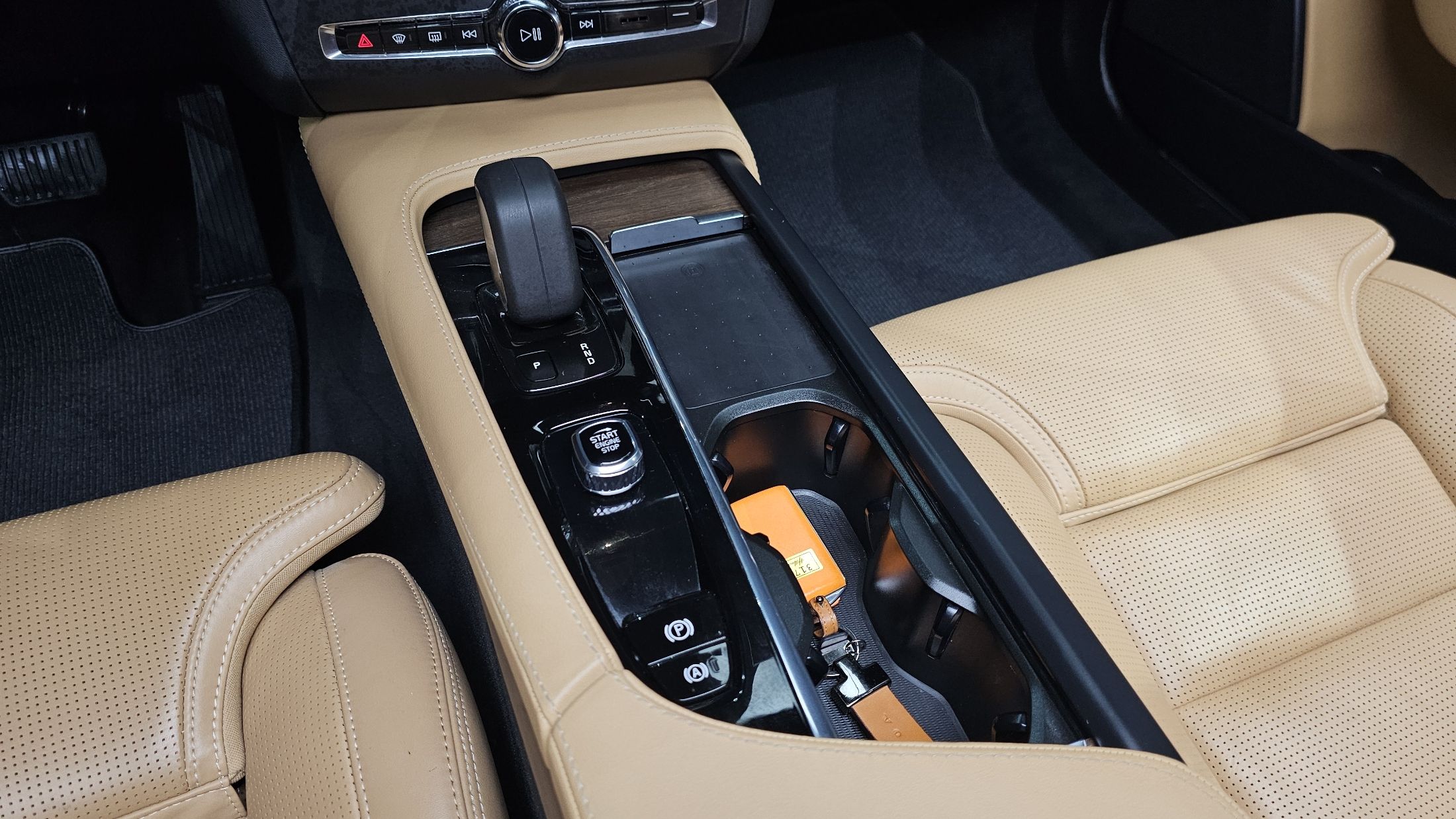 VOLVO V90 CROSS COUNTRY 2022