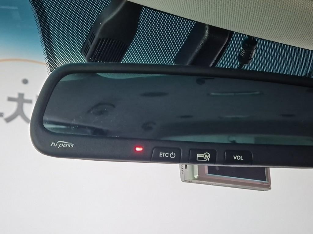 KIA CARNIVAL 2016