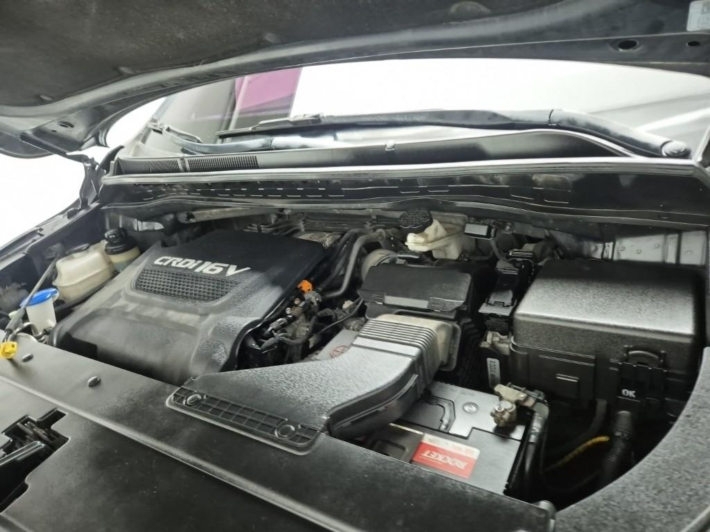 KIA CARNIVAL 2016