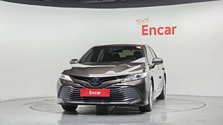 TOYOTA CAMRY XV70 2019
