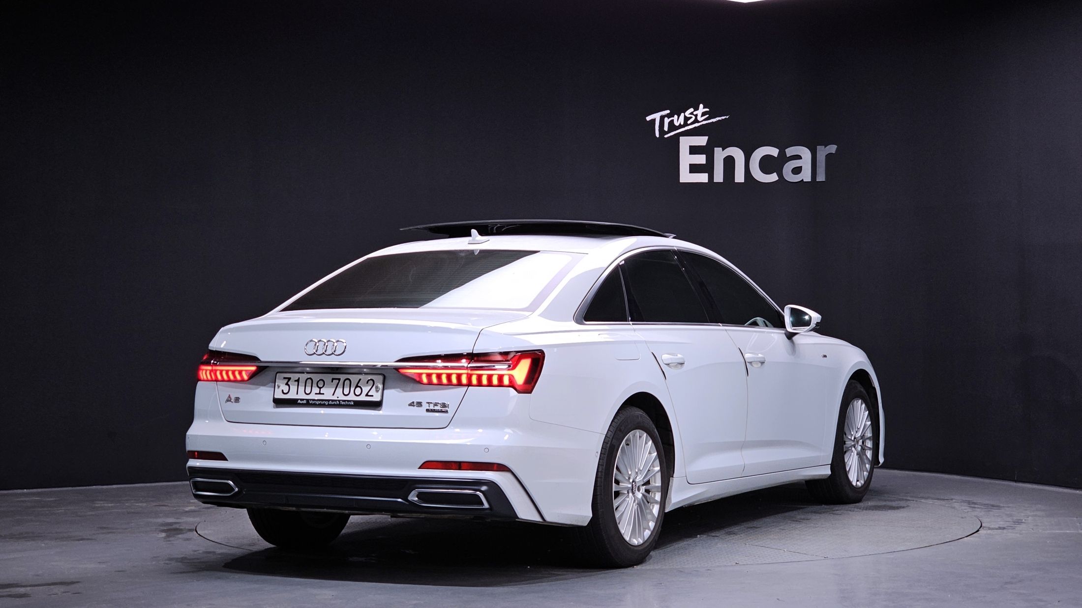 AUDI A6 C8 2019