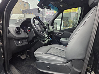 MERCEDES BENZ SPRINTER 2019