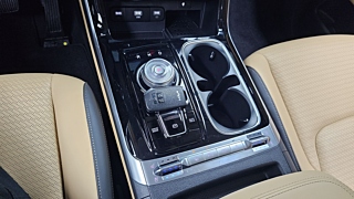 KIA CARNIVAL 2023
