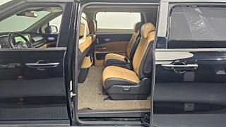 KIA CARNIVAL 2023