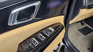 KIA CARNIVAL 2023