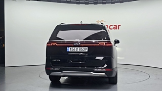 KIA CARNIVAL 2023