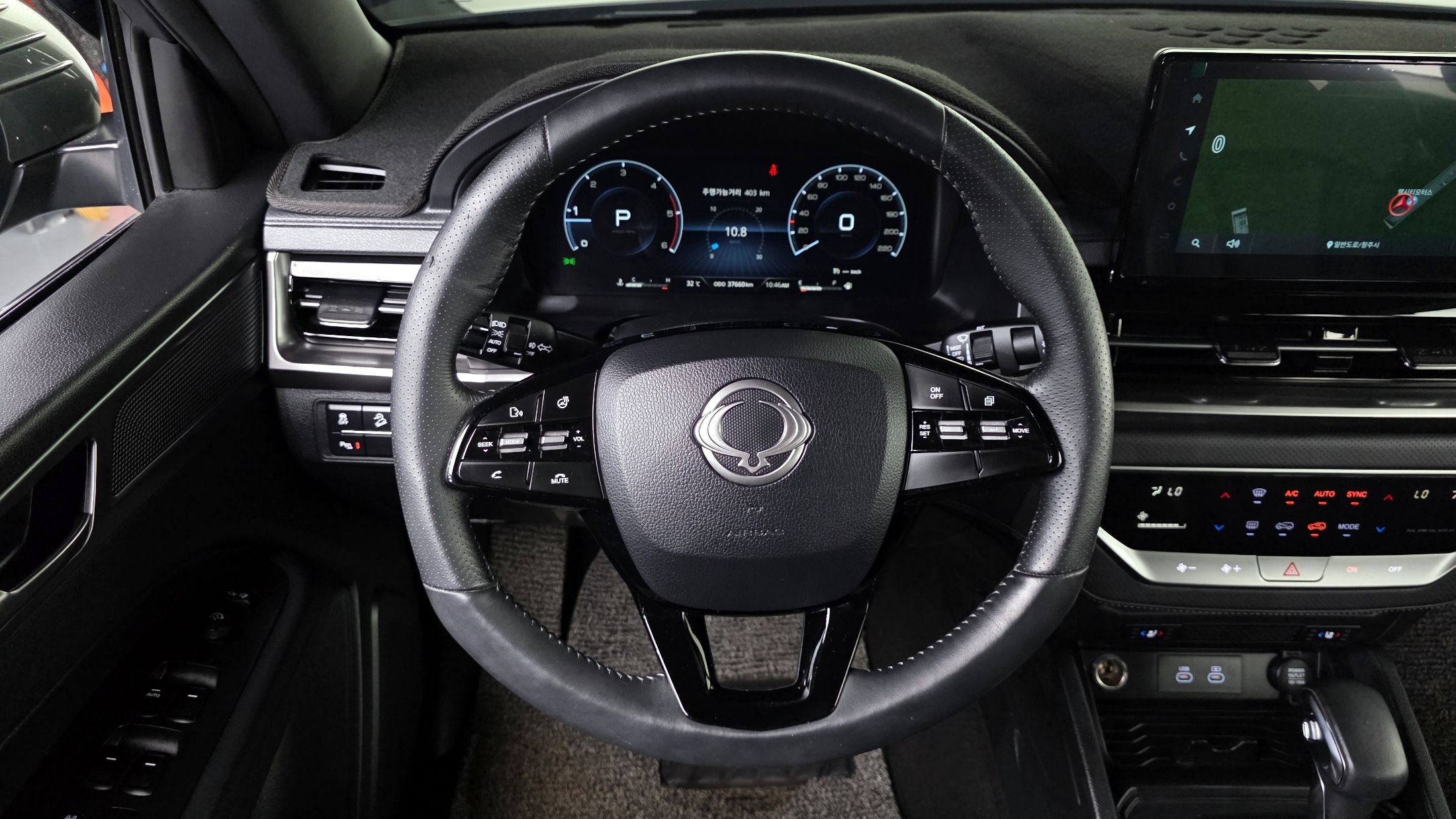 SSANGYONG REXTON SPORTS CAR 2024