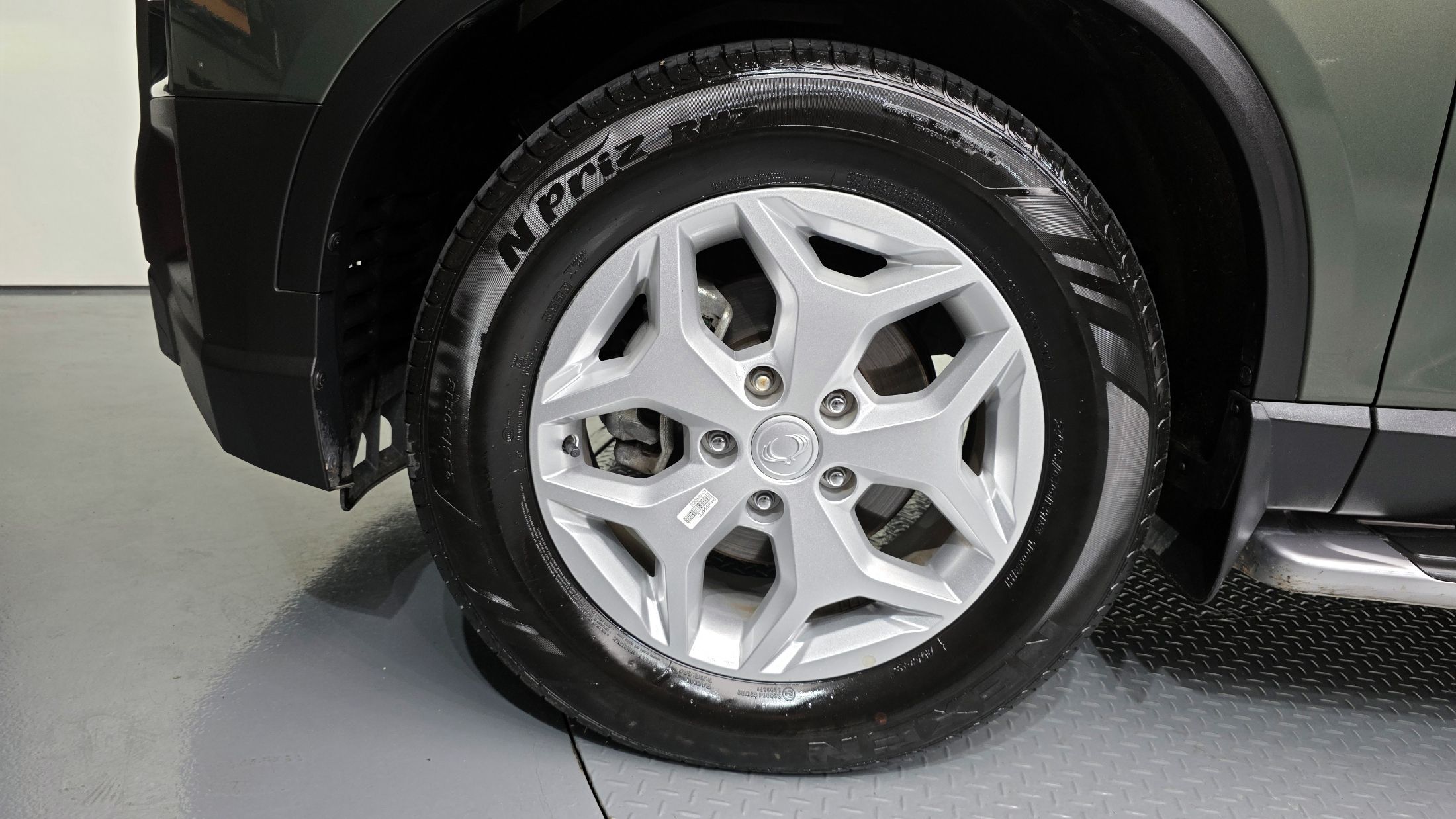 SSANGYONG REXTON SPORTS CAR 2024