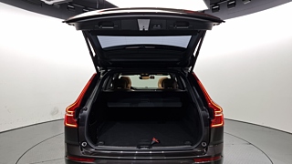 VOLVO XC60 2022