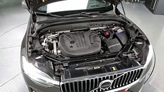 VOLVO XC60 2022